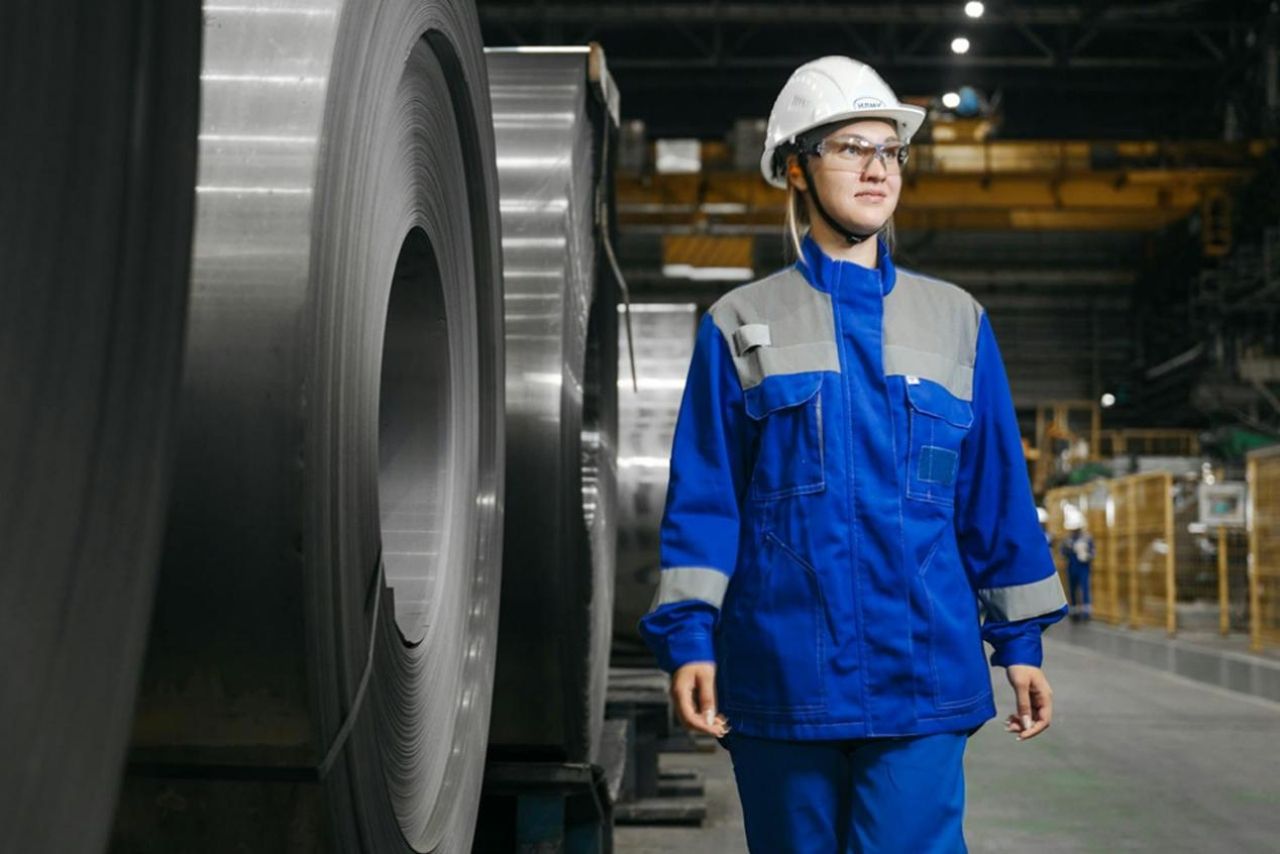 Top 8 Tools for Flawless Manufacturing Precision and QC